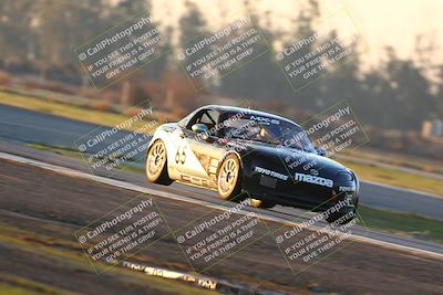 media/Jan-13-2024-CalClub SCCA (Sat) [[179f4822a7]]/Group 7/Sunset (Race)/